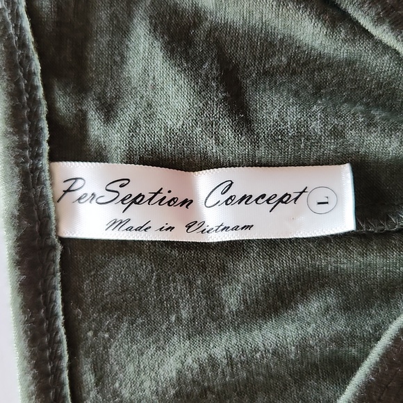PerSeption Concept L Olive Green Top - Picture 4 of 5
